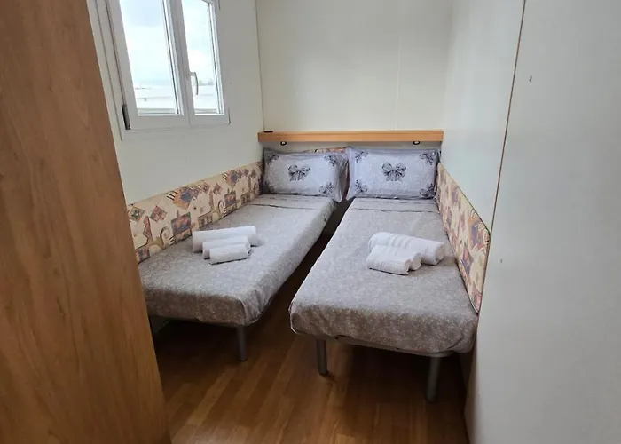 Little White House بيت للعطل Sant Isidoro (Sardinia)